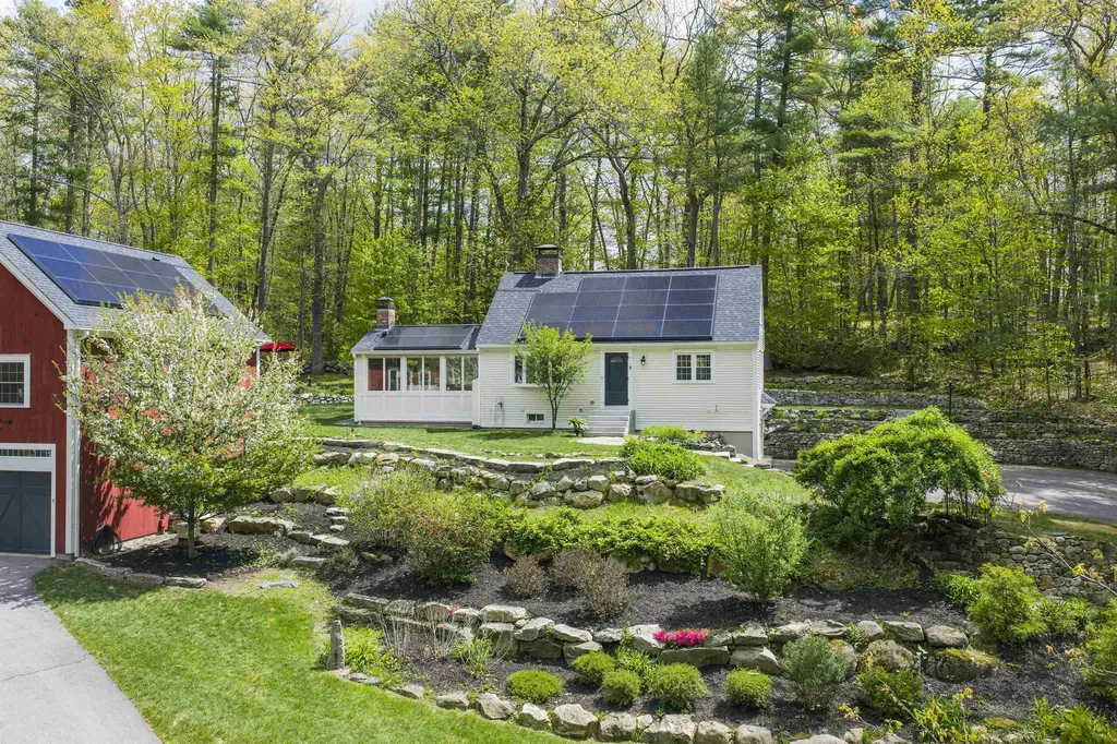 5 N Meadow Road Amherst NH 03031