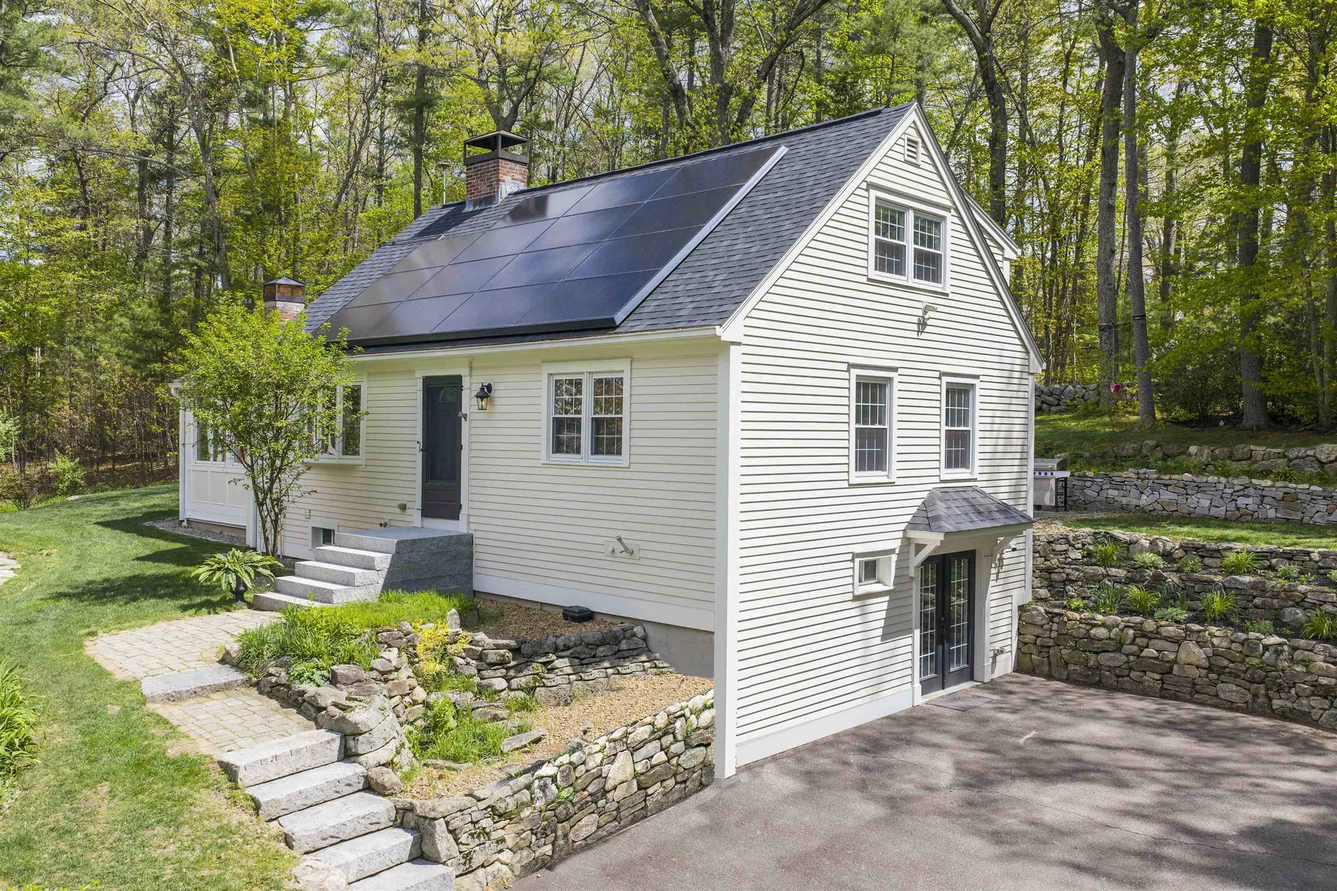 5 N Meadow Road Amherst NH 03031