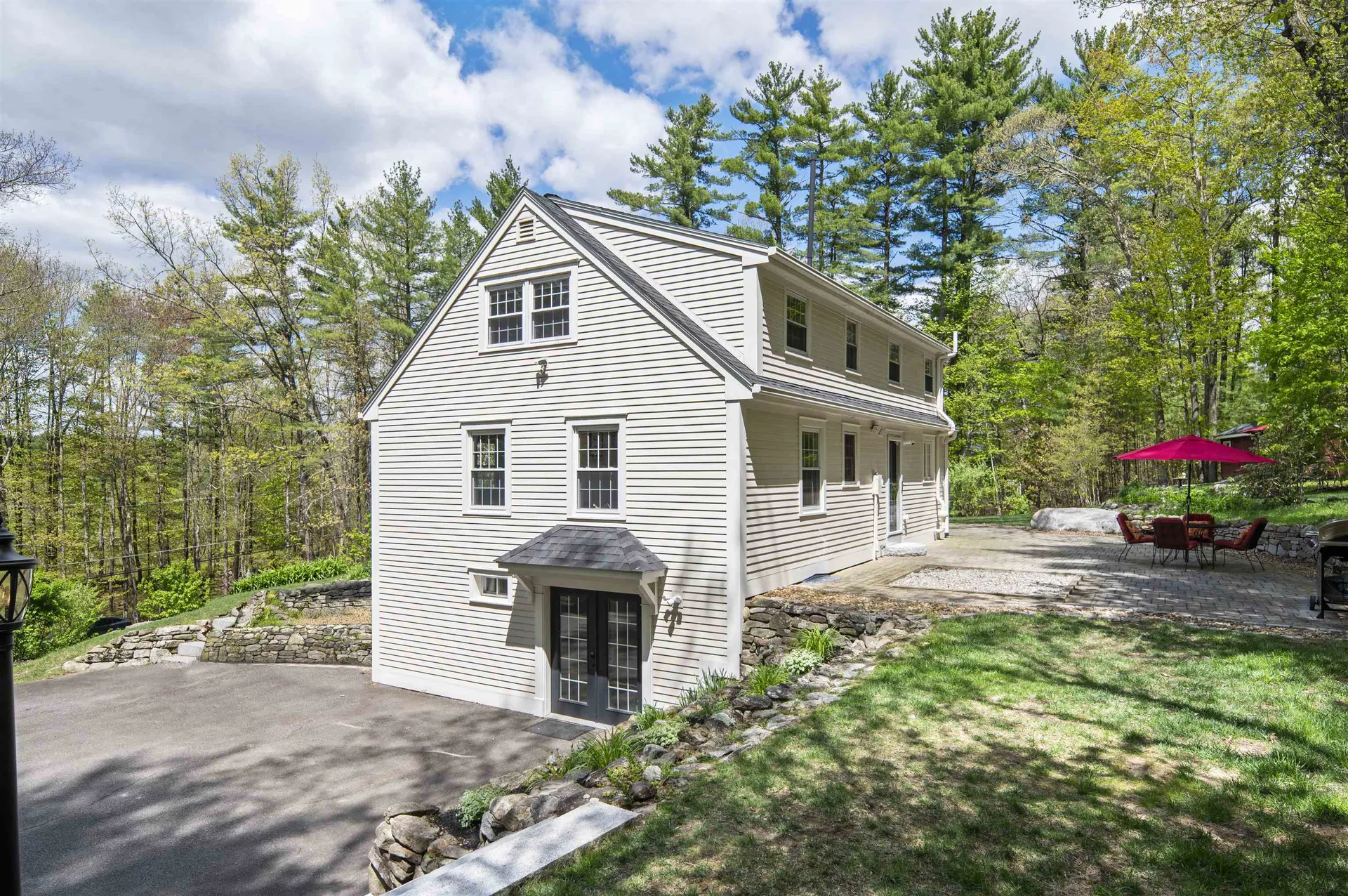 5 N Meadow Road Amherst NH 03031