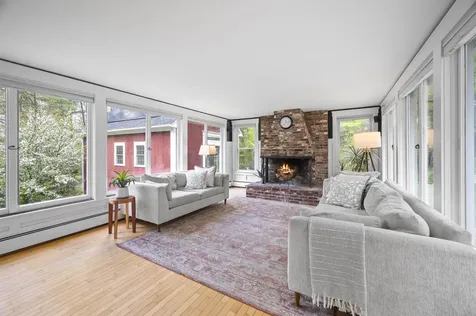 5 N Meadow Road Amherst NH 03031
