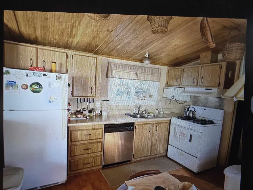 847 Simonsville Road Andover VT 05143