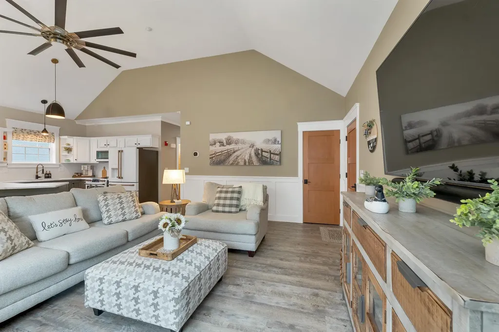 29 Natures View Drive Laconia NH 03246