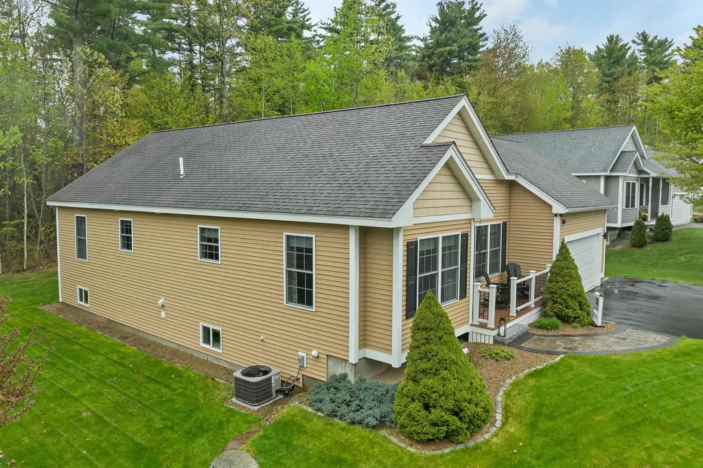 29 Natures View Drive Laconia NH 03246