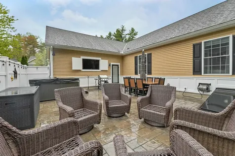 29 Natures View Drive Laconia NH 03246