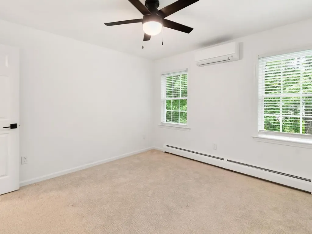42 Cardinal Way Shelburne VT 05482
