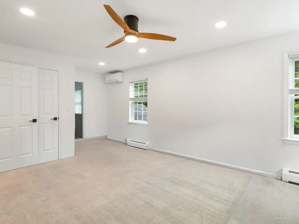 42 Cardinal Way Shelburne VT 05482