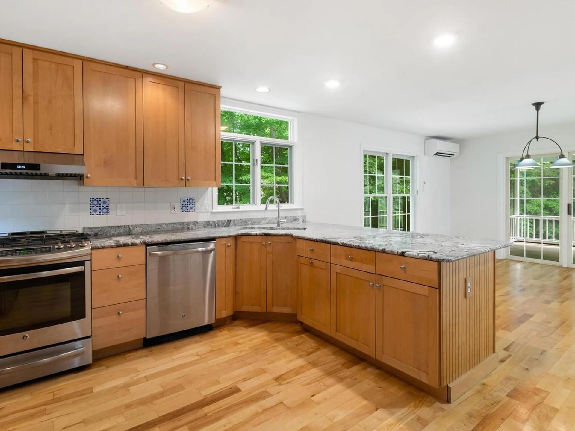 42 Cardinal Way Shelburne VT 05482