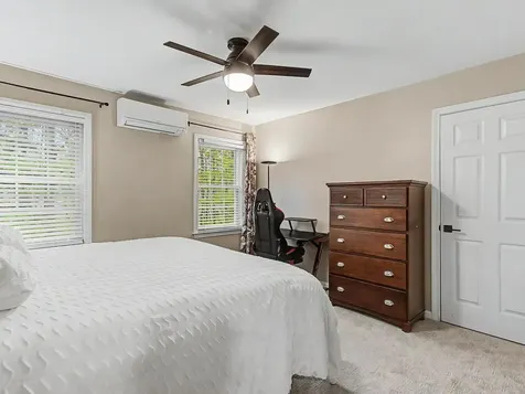 42 Cardinal Way Shelburne VT 05482