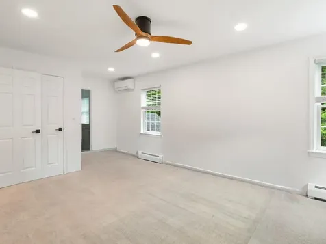 42 Cardinal Way Shelburne VT 05482