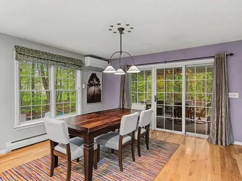 42 Cardinal Way Shelburne VT 05482