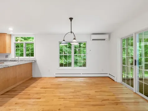 42 Cardinal Way Shelburne VT 05482