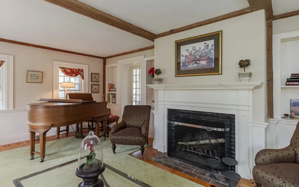 93 Rhododendron Road Fitzwilliam NH 03447