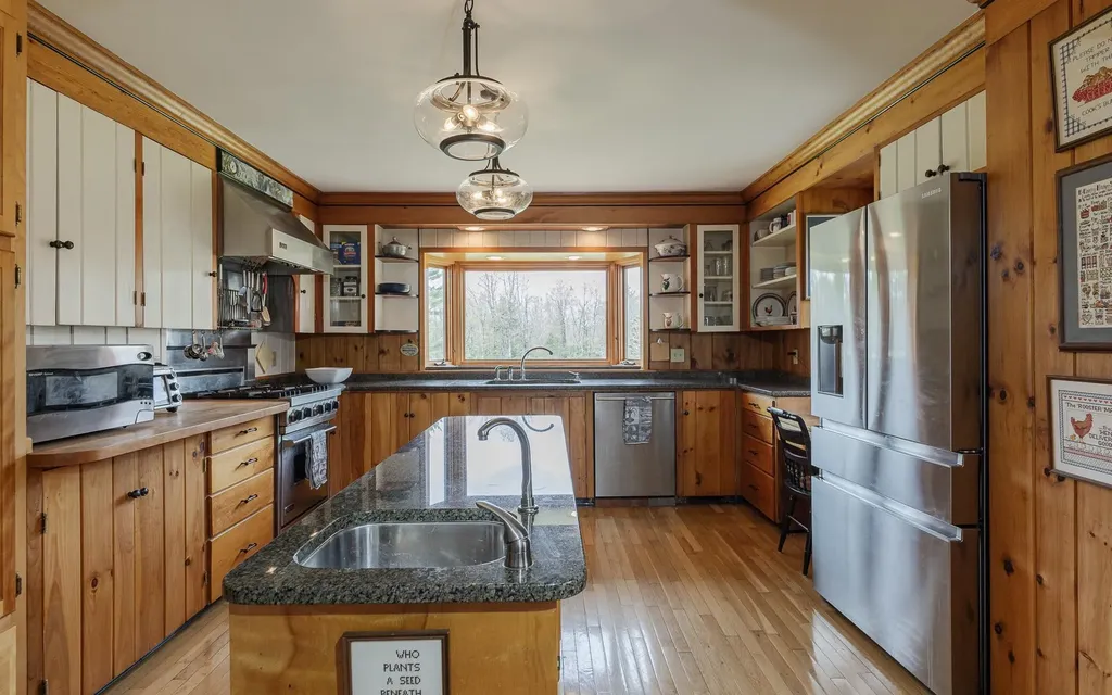 93 Rhododendron Road Fitzwilliam NH 03447