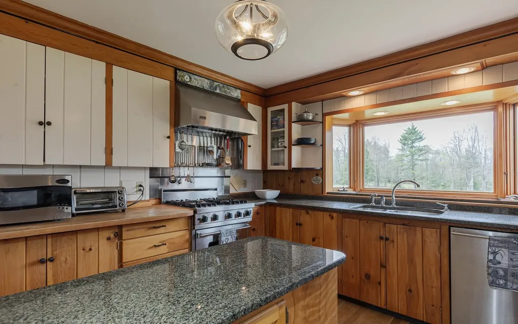 93 Rhododendron Road Fitzwilliam NH 03447