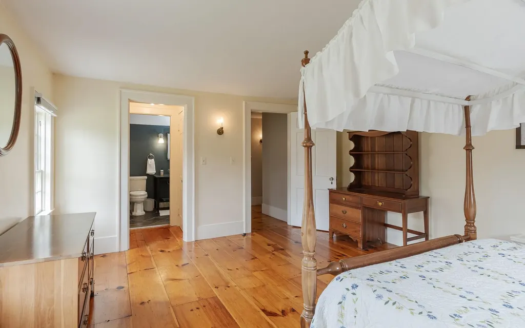93 Rhododendron Road Fitzwilliam NH 03447