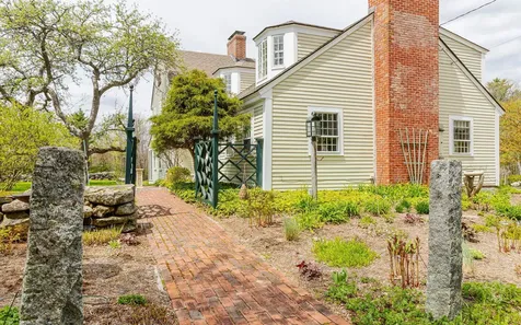 93 Rhododendron Road Fitzwilliam NH 03447