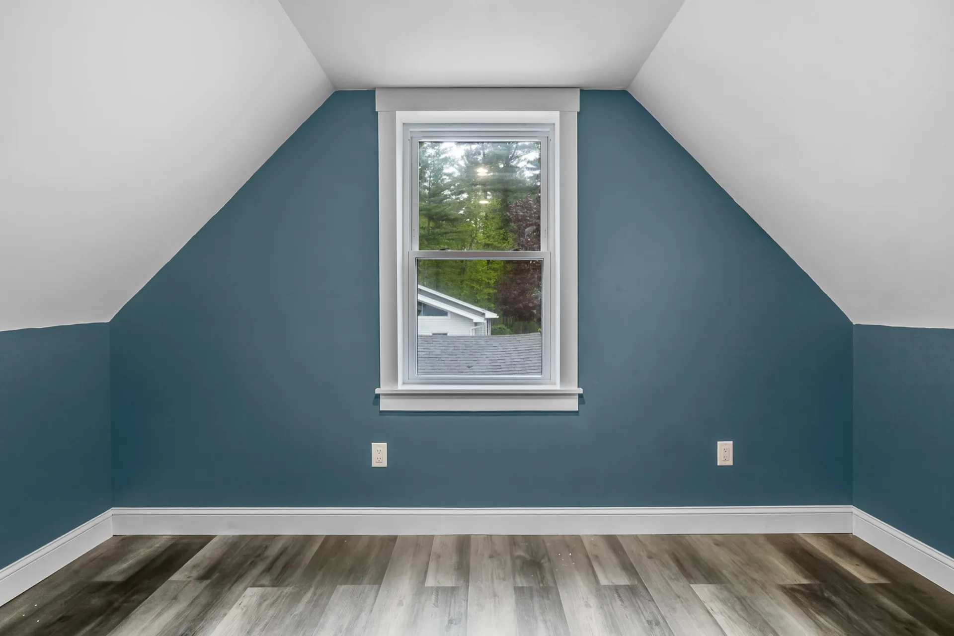 1299 Lake Shore Road Manchester NH 03109