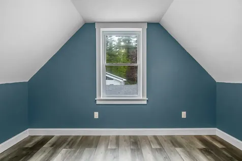 1299 Lake Shore Road Manchester NH 03109