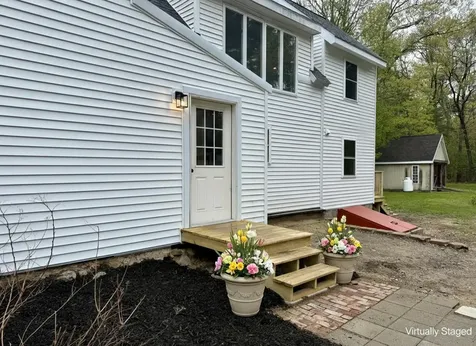 1299 Lake Shore Road Manchester NH 03109