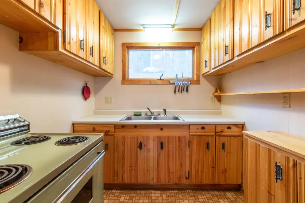 586 Cottage Road Averill VT 05903