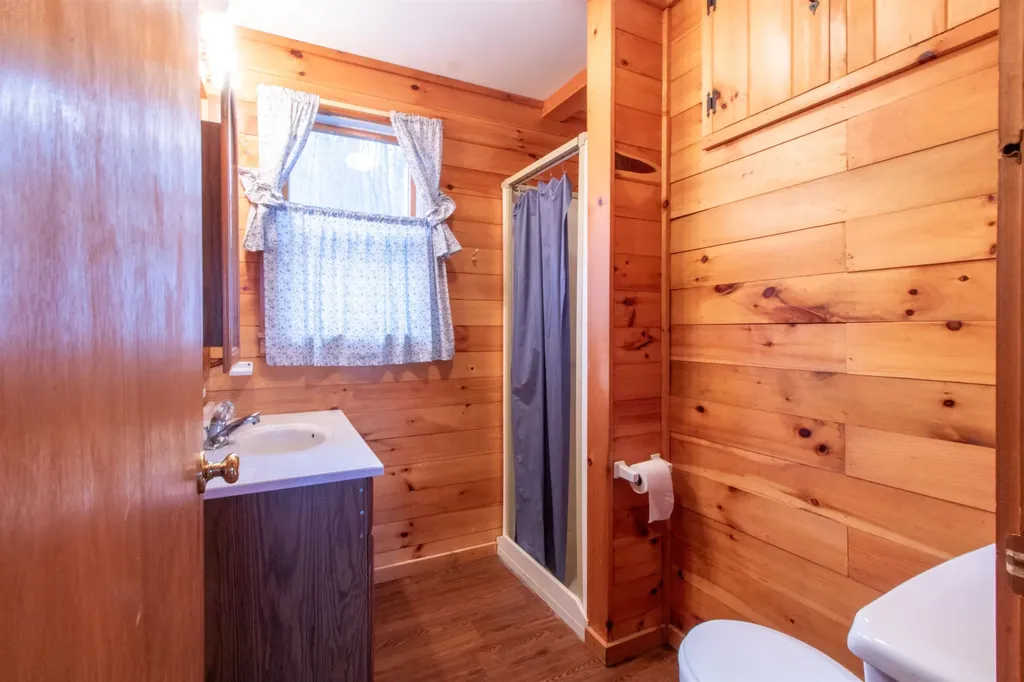 586 Cottage Road Averill VT 05903