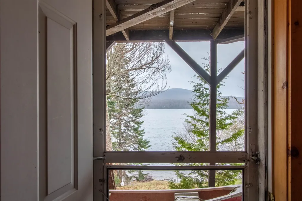 586 Cottage Road Averill VT 05903