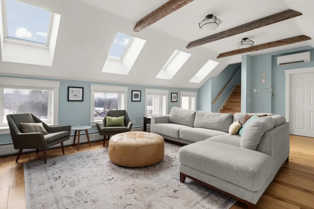 4706 Waterbury Stowe Road Waterbury VT 05671
