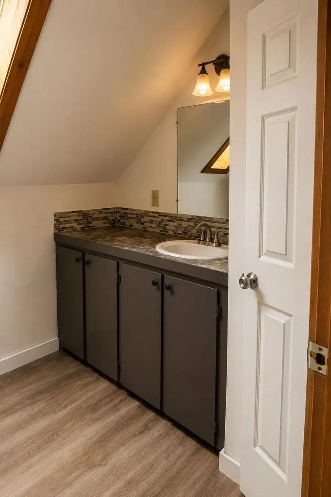 6095 Lake Road Newport Town VT 05855