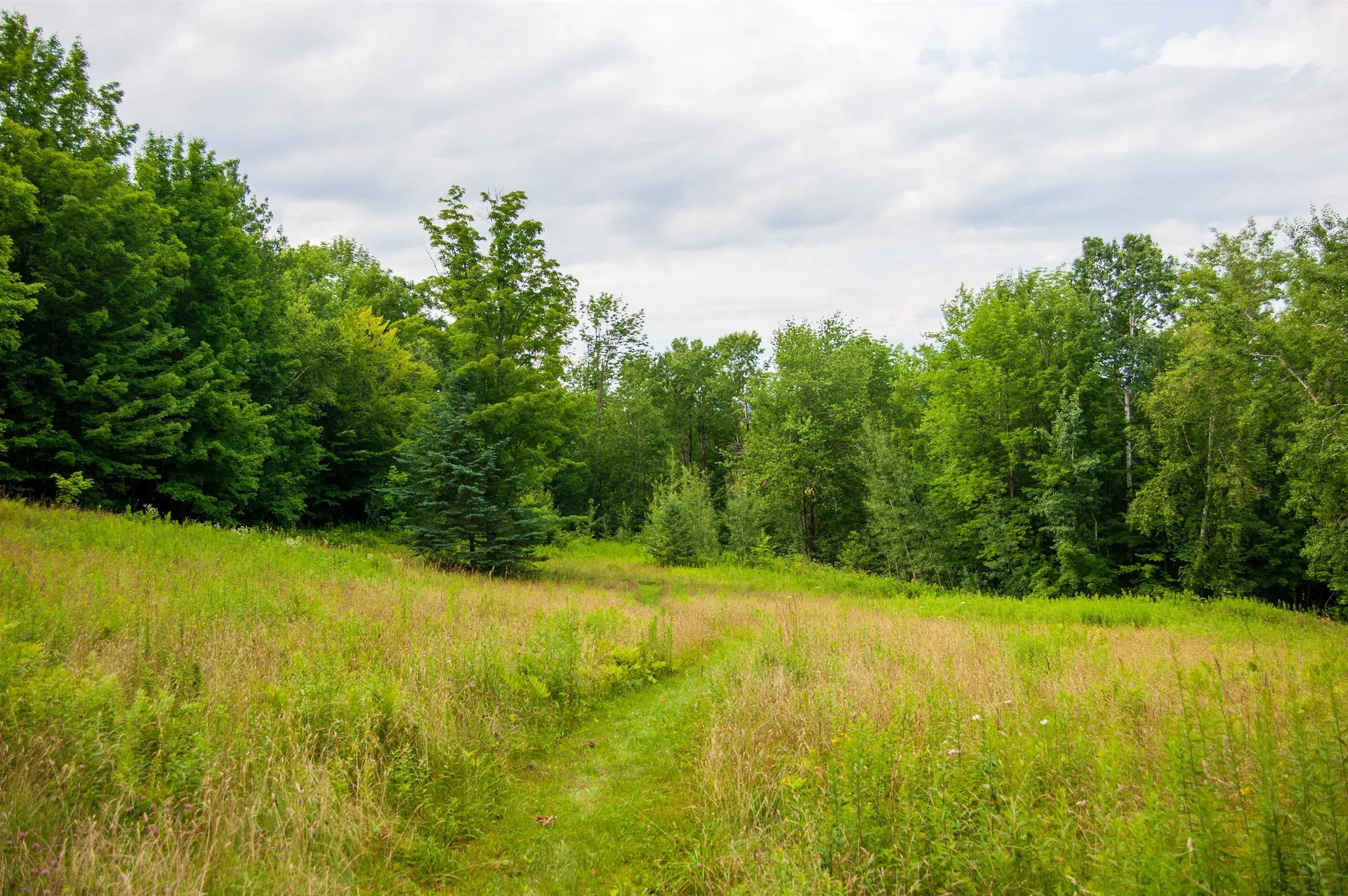 6095 Lake Road Newport Town VT 05855