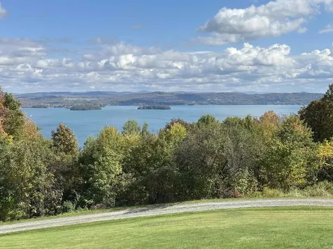 6095 Lake Road Newport Town VT 05855