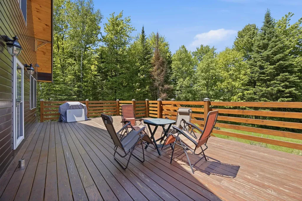 93 Elm Street Lancaster NH 03584