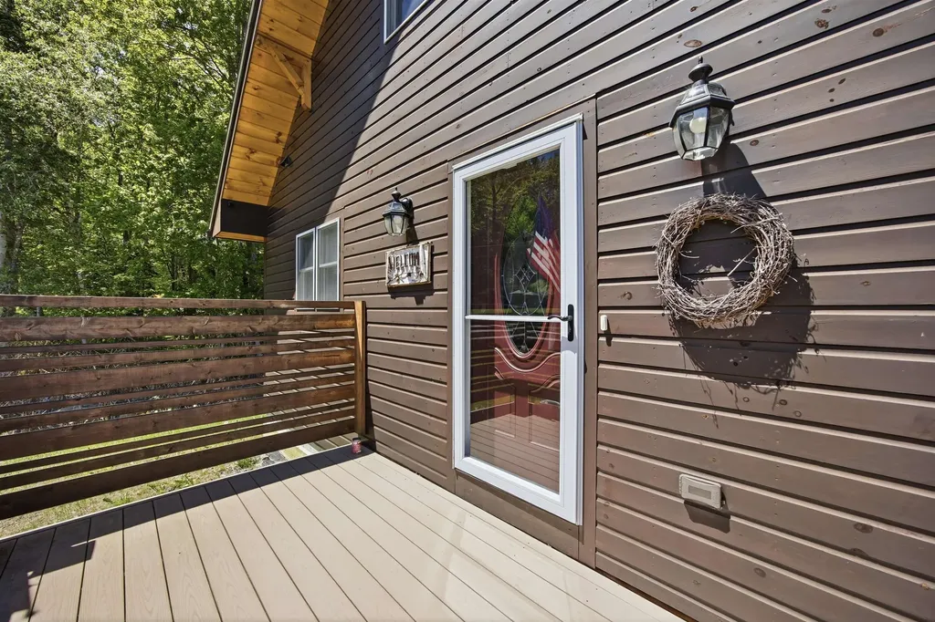 93 Elm Street Lancaster NH 03584