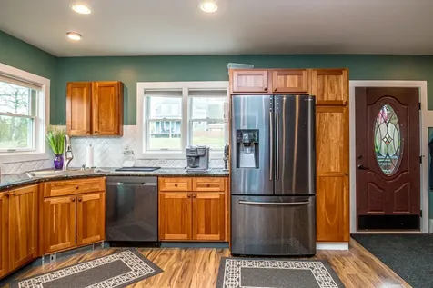 93 Elm Street Lancaster NH 03584
