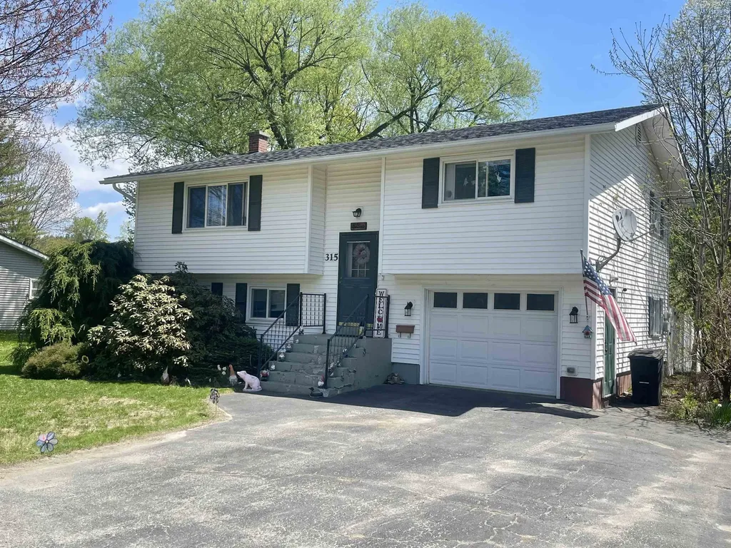 315 Jackson Street Newport City VT 05855