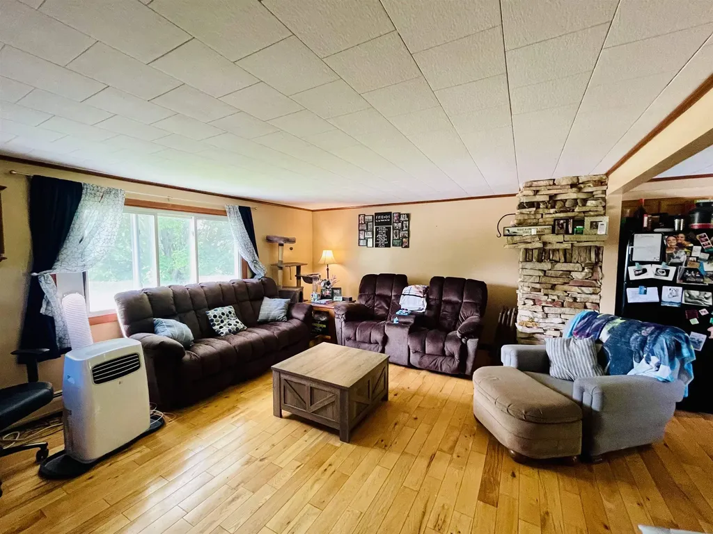 315 Jackson Street Newport City VT 05855