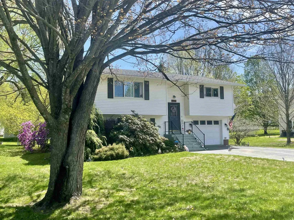 315 Jackson Street Newport City VT 05855