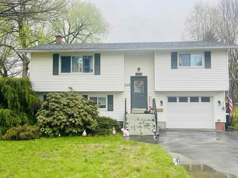 315 Jackson Street Newport City VT 05855