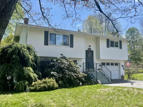 315 Jackson Street Newport City VT 05855
