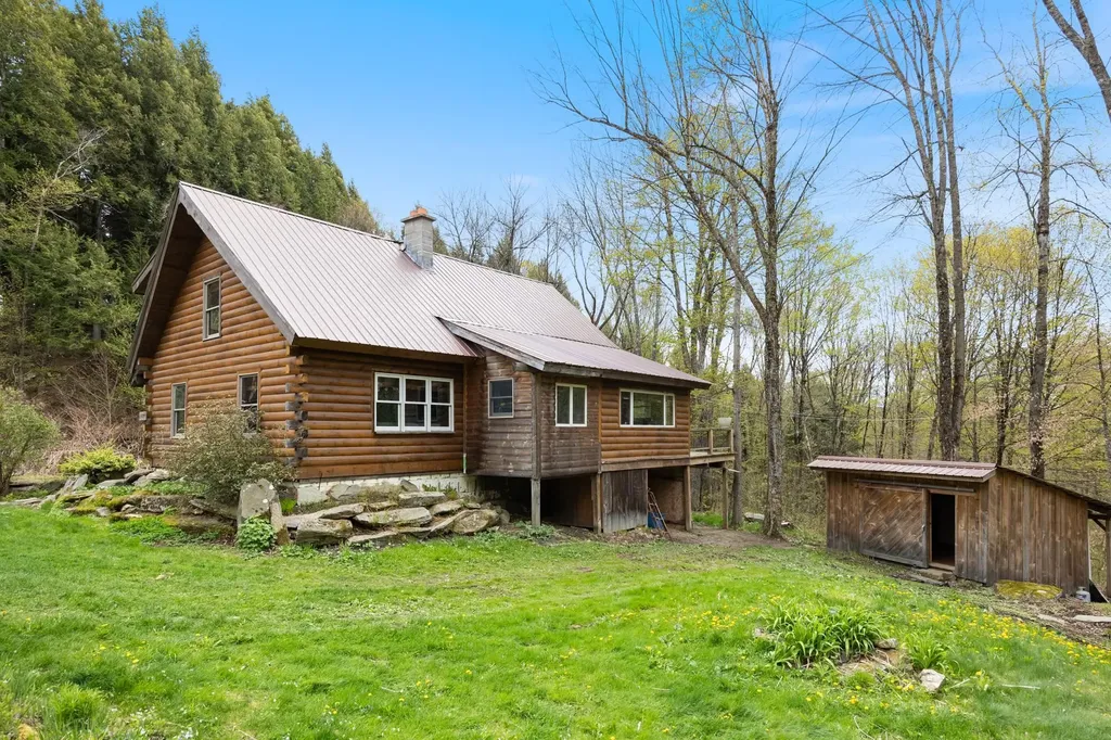 1899 Rousseau Road Royalton VT 05068