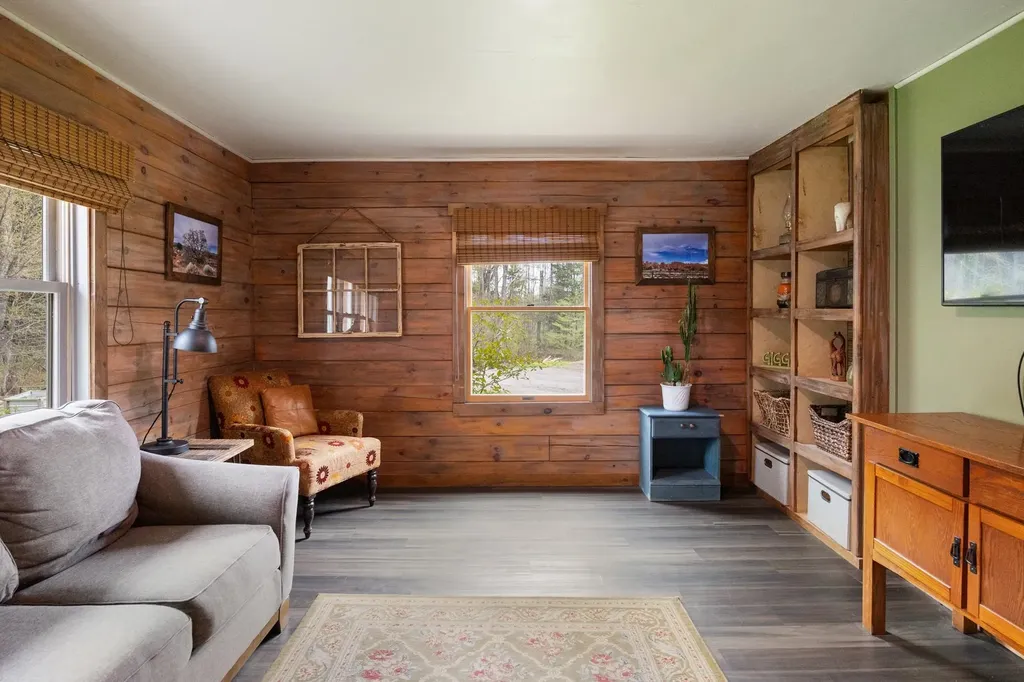 1899 Rousseau Road Royalton VT 05068