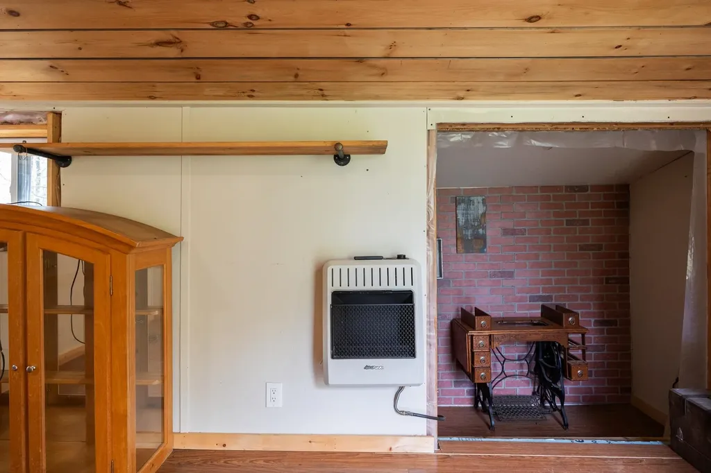 1899 Rousseau Road Royalton VT 05068