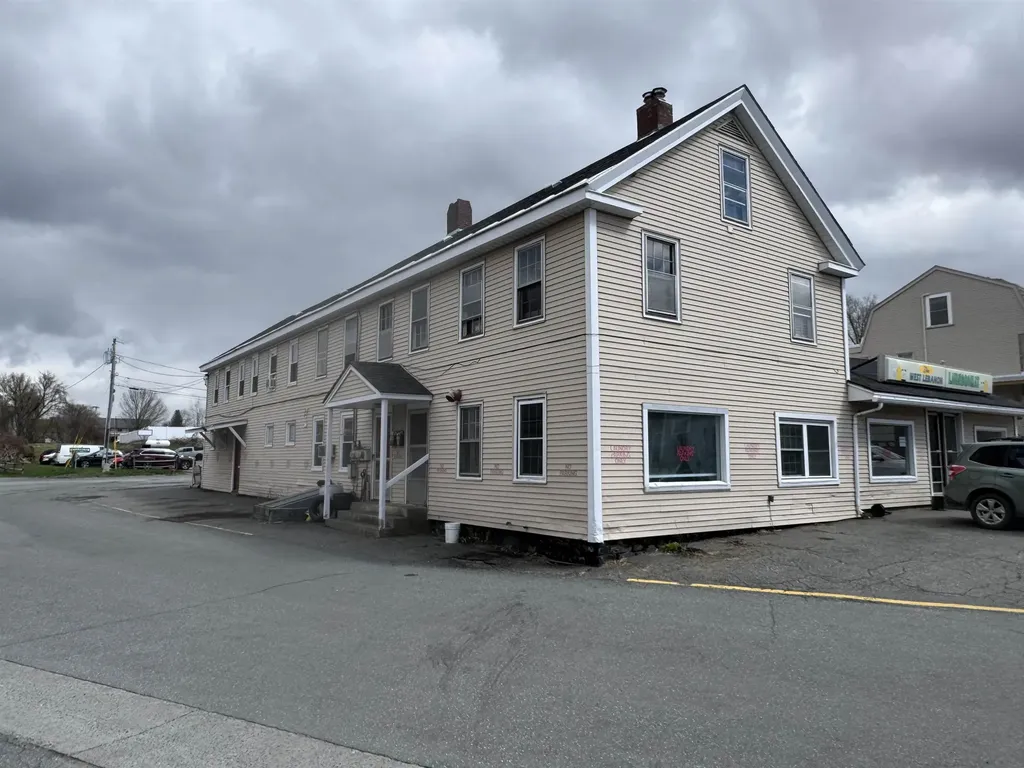 16 Railroad Avenue Lebanon NH 03784