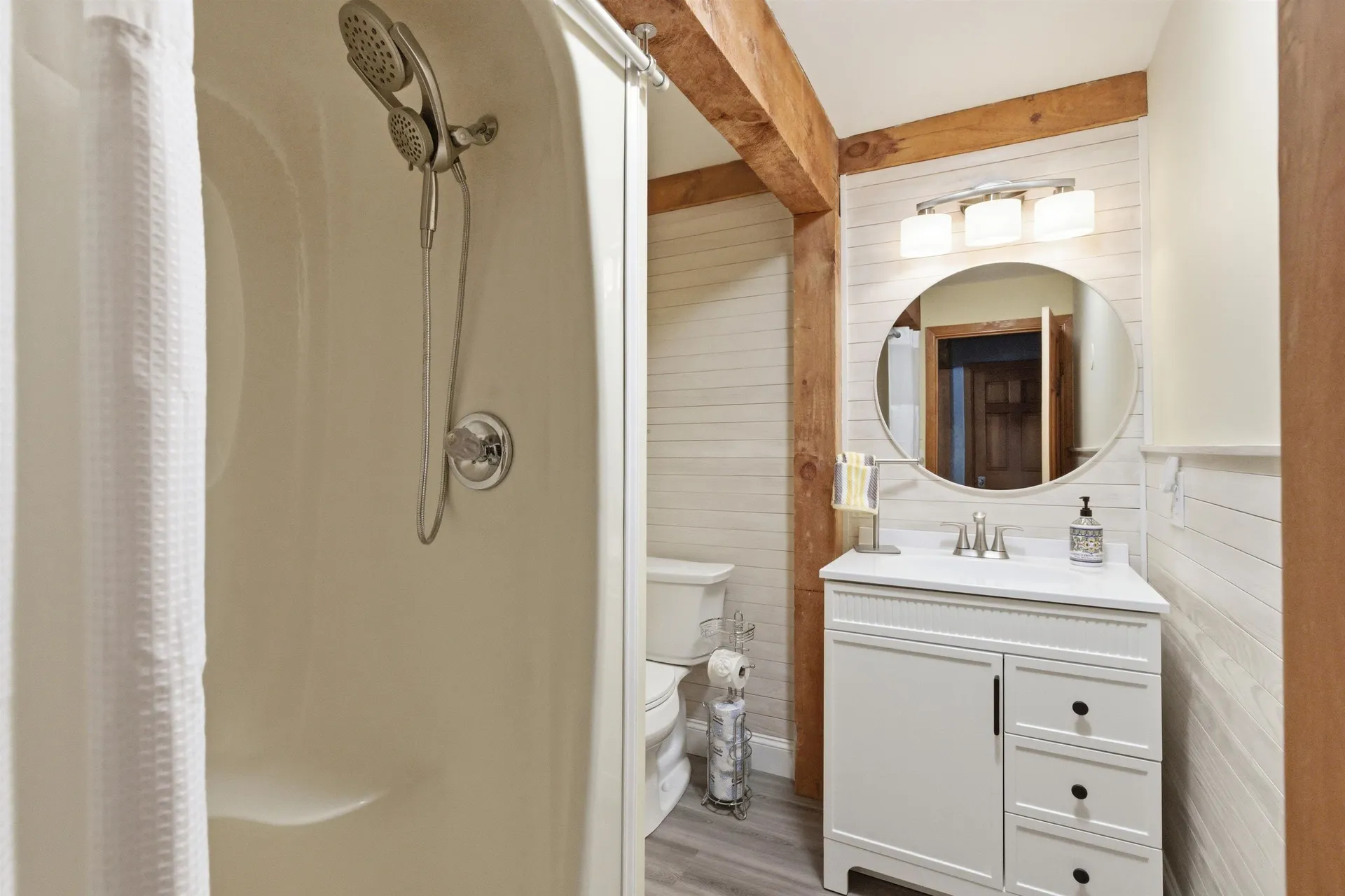42 Nason Road Hampton Falls NH 03844