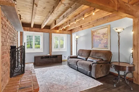 42 Nason Road Hampton Falls NH 03844