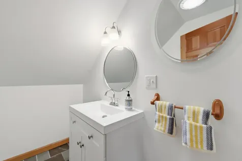 42 Nason Road Hampton Falls NH 03844