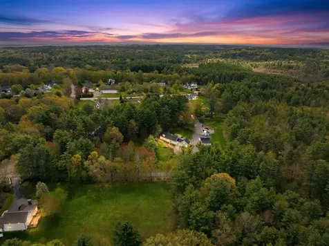 42 Nason Road Hampton Falls NH 03844