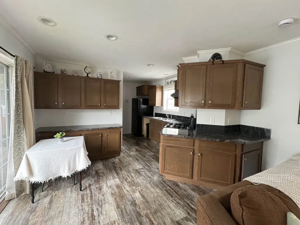 27 Adams Park Rye NH 03870