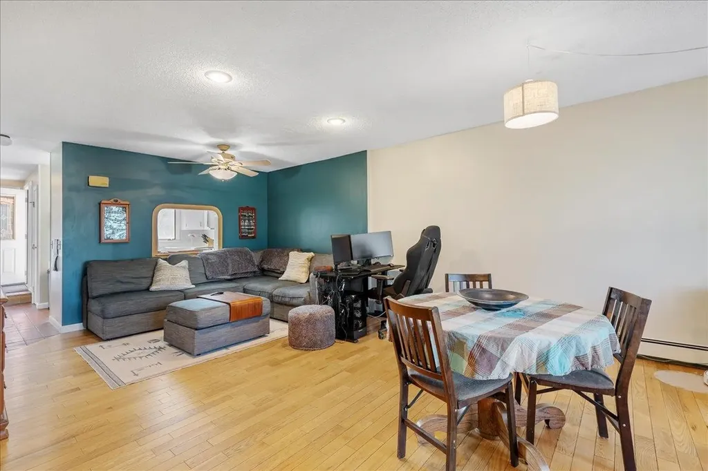 20 Greenfield Road Essex Junction VT 05452