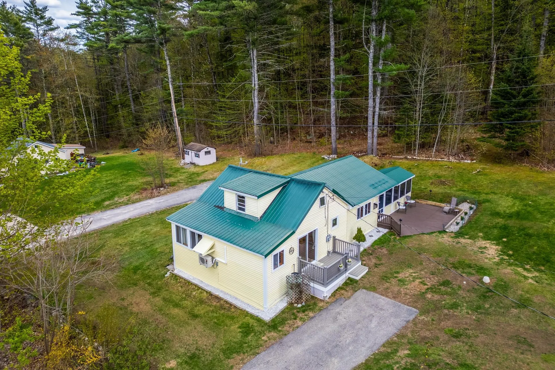 94 Bonnyman Road Effingham NH 03882