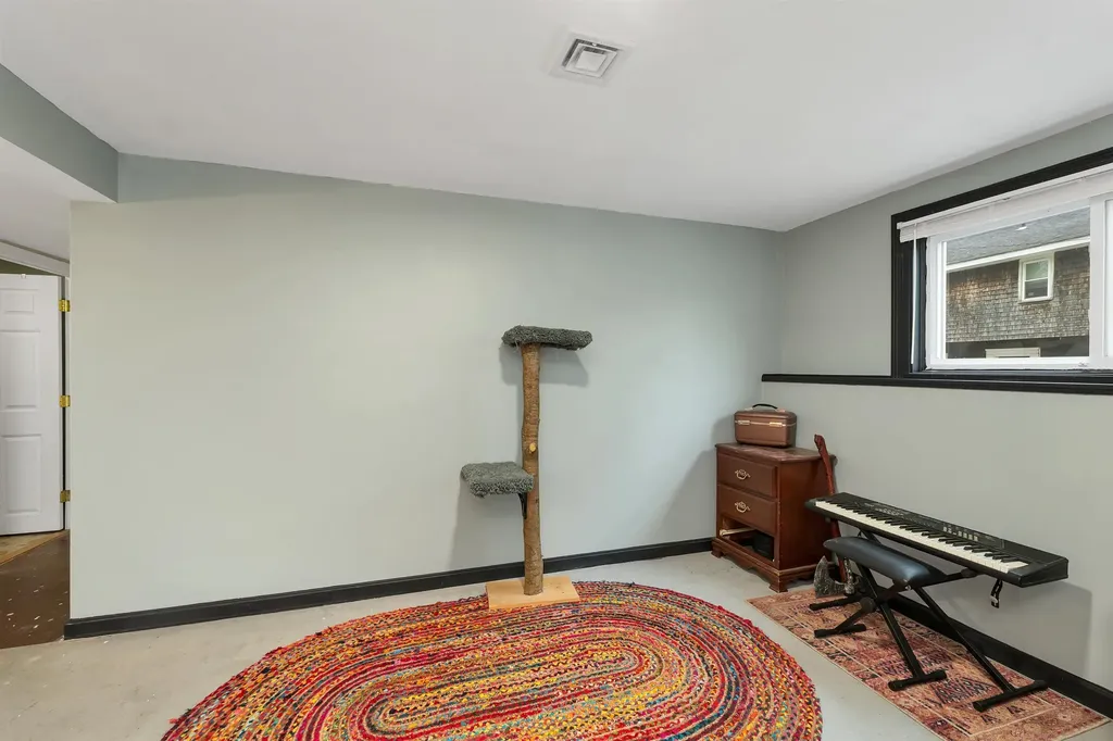 12 Watson Street Pittsfield NH 03263
